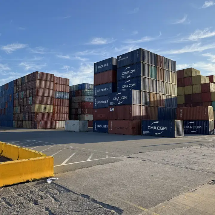 DP World container port